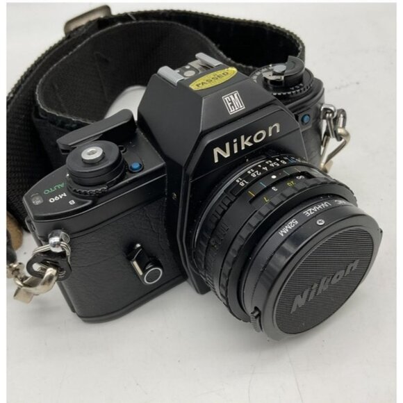 Nikon Series E 35mm Film Camera, SB-E Speedlight Vivitar Lens Cases Untested - Picture 2 of 14